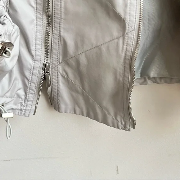 Karen Millen Detachable sleeves zippers and pocket Jacket size 8 - Picture 9 of 15